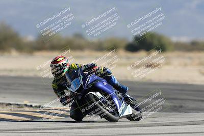 media/Dec-07-2025-CVMA (Sun) [[3e7d2de5dc]]/Race 4-Supersport Middleweight/